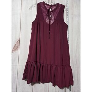 Laidies Medium Burgundy Sleeveless Dress Lace Detail Ruffle Hem Flowy‎ Chiffon